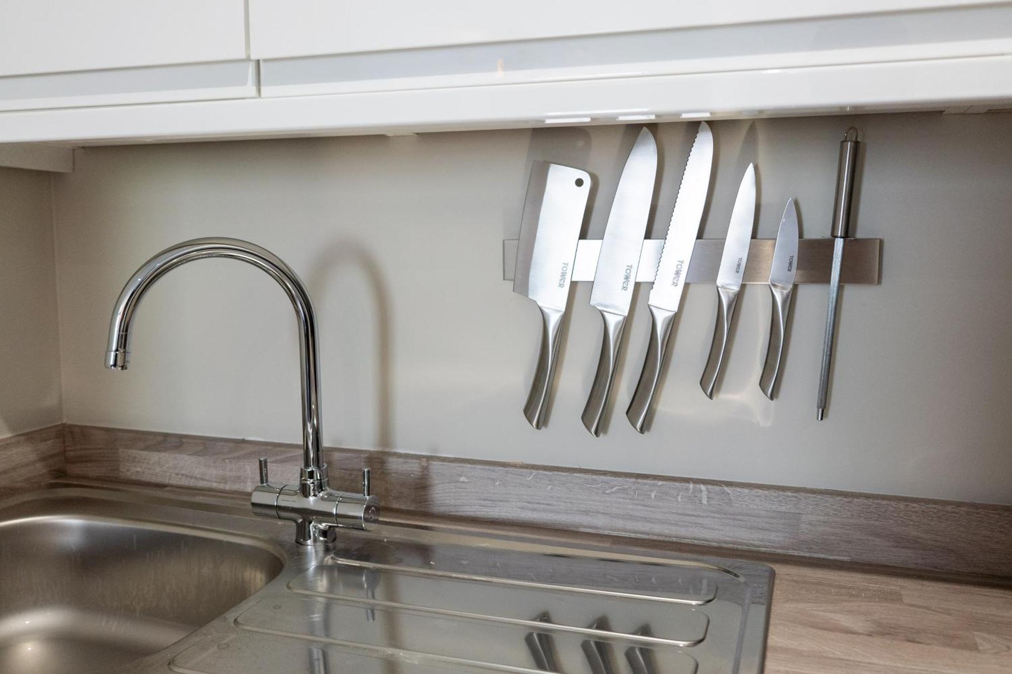 Wellington Place I Your Apartment Бристоль Экстерьер фото