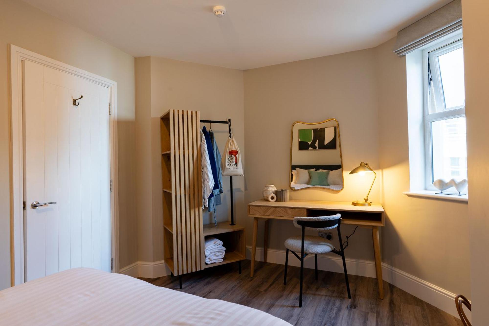 Wellington Place I Your Apartment Бристоль Экстерьер фото